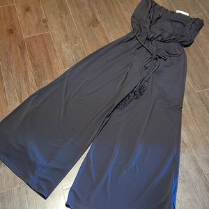 🖤🤍 Ariella NWT Jumpsuit 🤍🖤